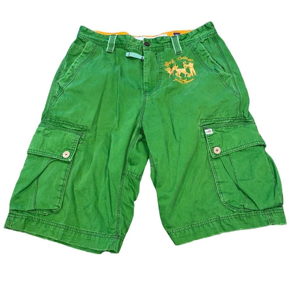 Akoo Men's Sz 34 / 36 Green 13" Long Cargo Shorts Big Buck Challenge Embroidery